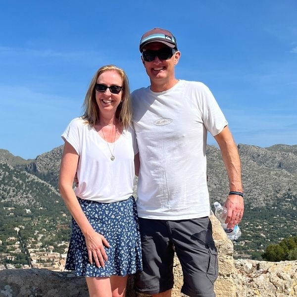 Sue and Dave travelling Two happy clients, Sue and Save, travelling